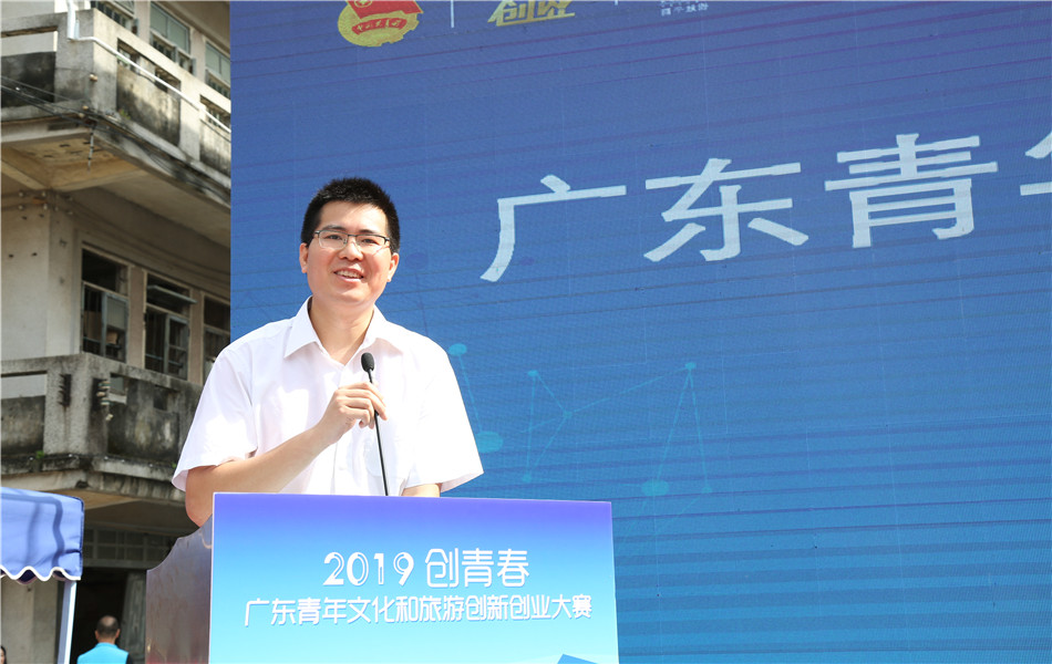 朱瑞峰，擁抱自然，探尋內(nèi)心寧靜的旅程