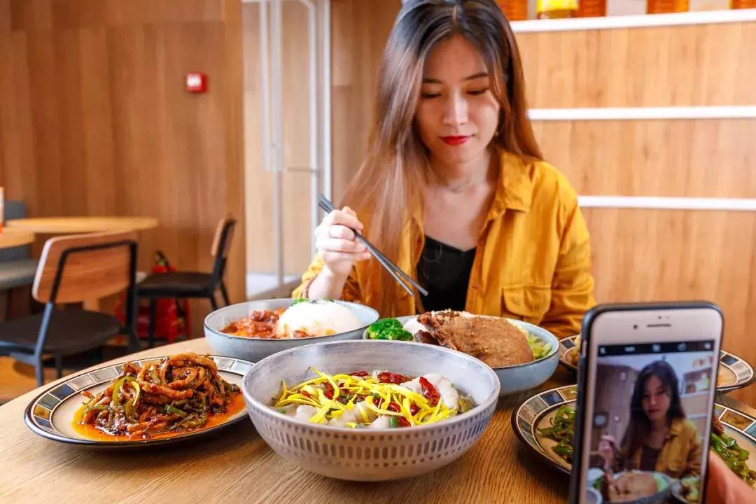 金拱門最新動(dòng)態(tài)，學(xué)習(xí)變革，自信助力夢(mèng)想實(shí)現(xiàn)